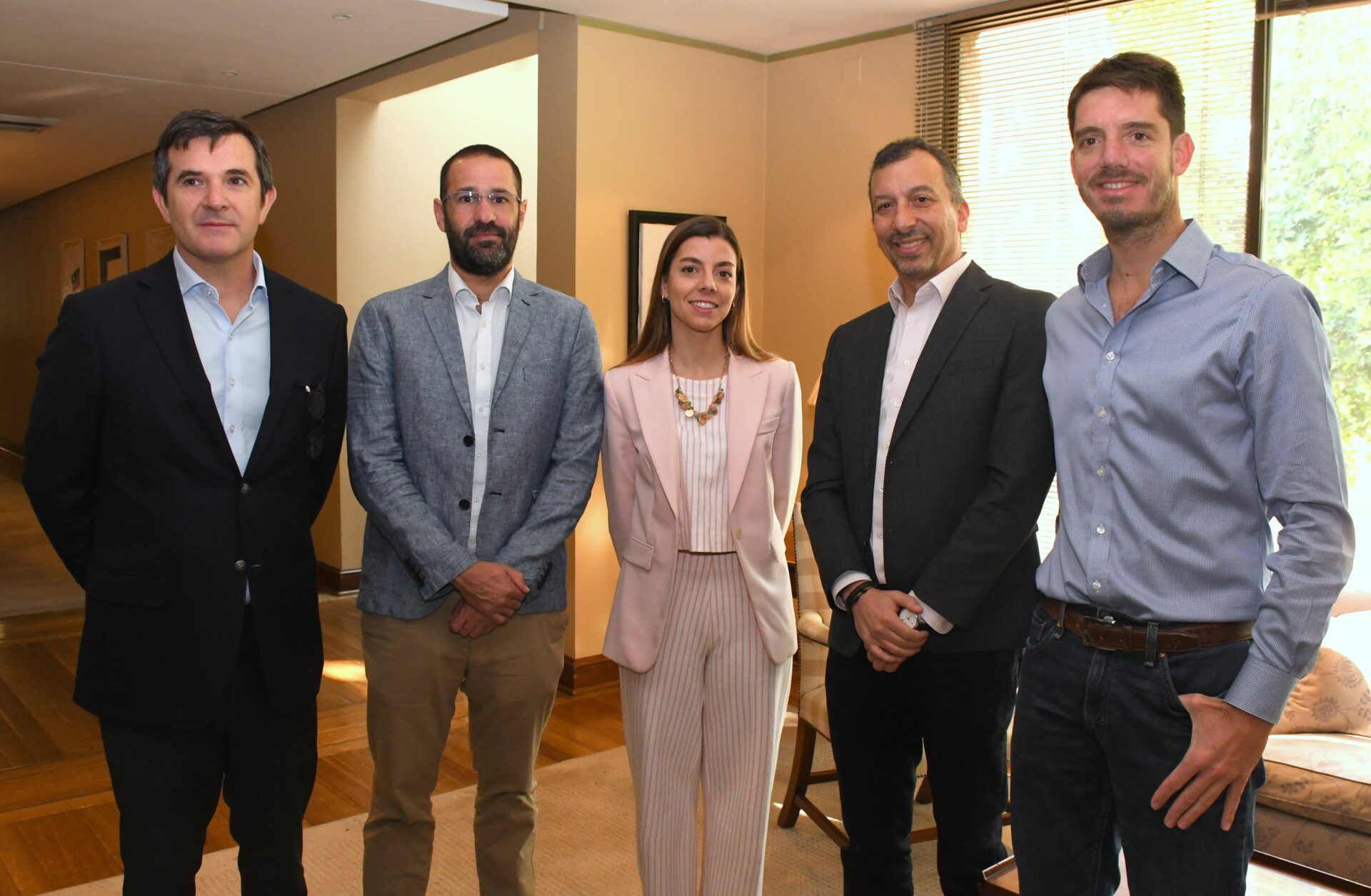 Foto2.Alejandro Bezanilla, Alan Becker, Mercedes Rico,Alexis Camhi, Santiago DonosoJPG
