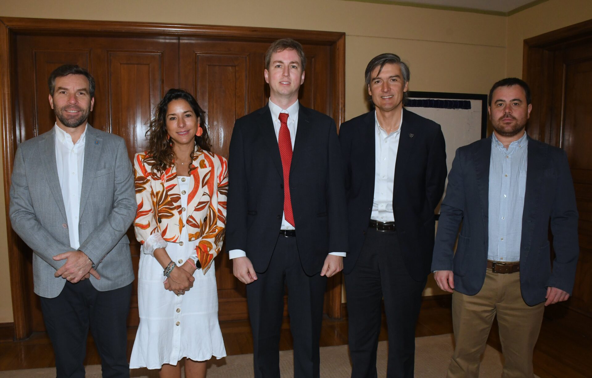 Foto3. Ignacio de la Cuadra, Paulina Yazigi, Gabriel Correa.Sebastian Reyes, Ignacio Traub